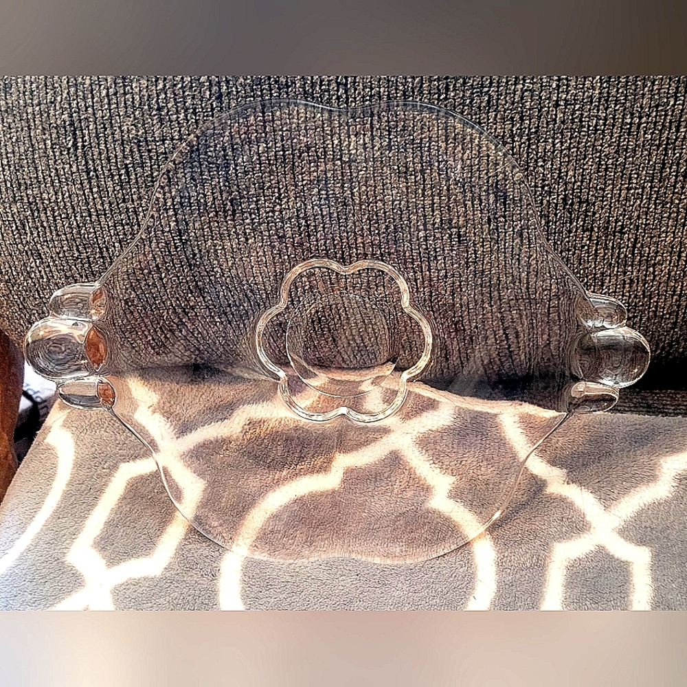 Elegant Vtg Clear Glass Luncheon Plate